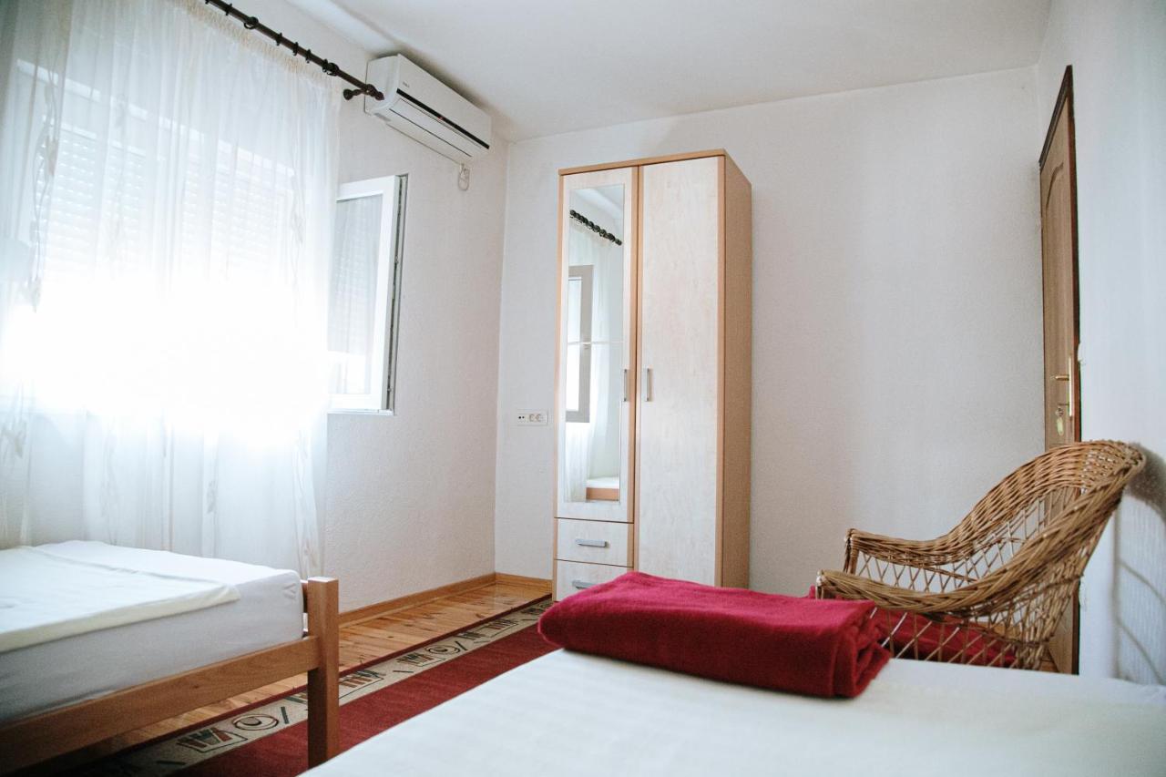 מוסטר Apartment Ikar מראה חיצוני תמונה