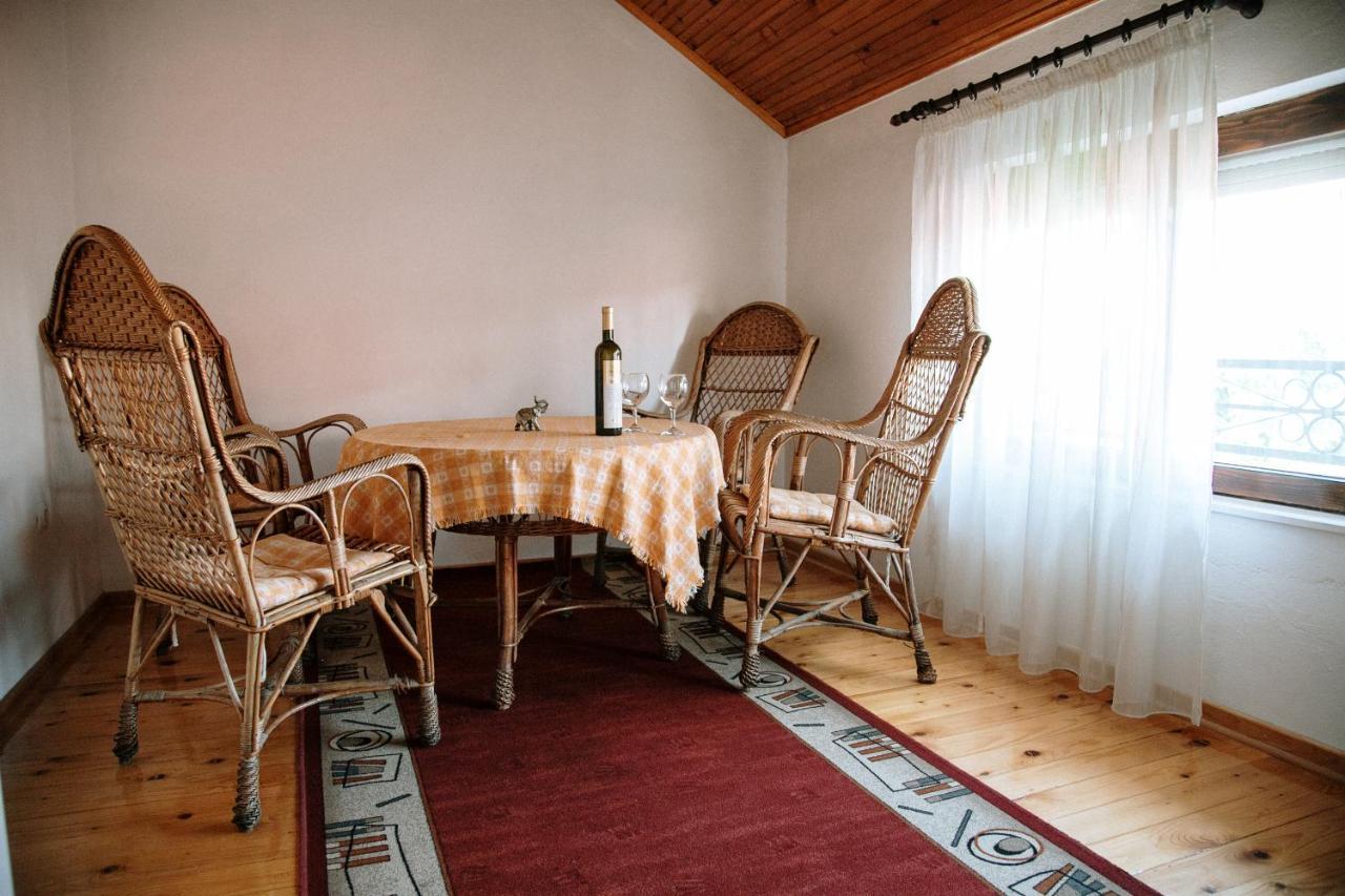 מוסטר Apartment Ikar מראה חיצוני תמונה